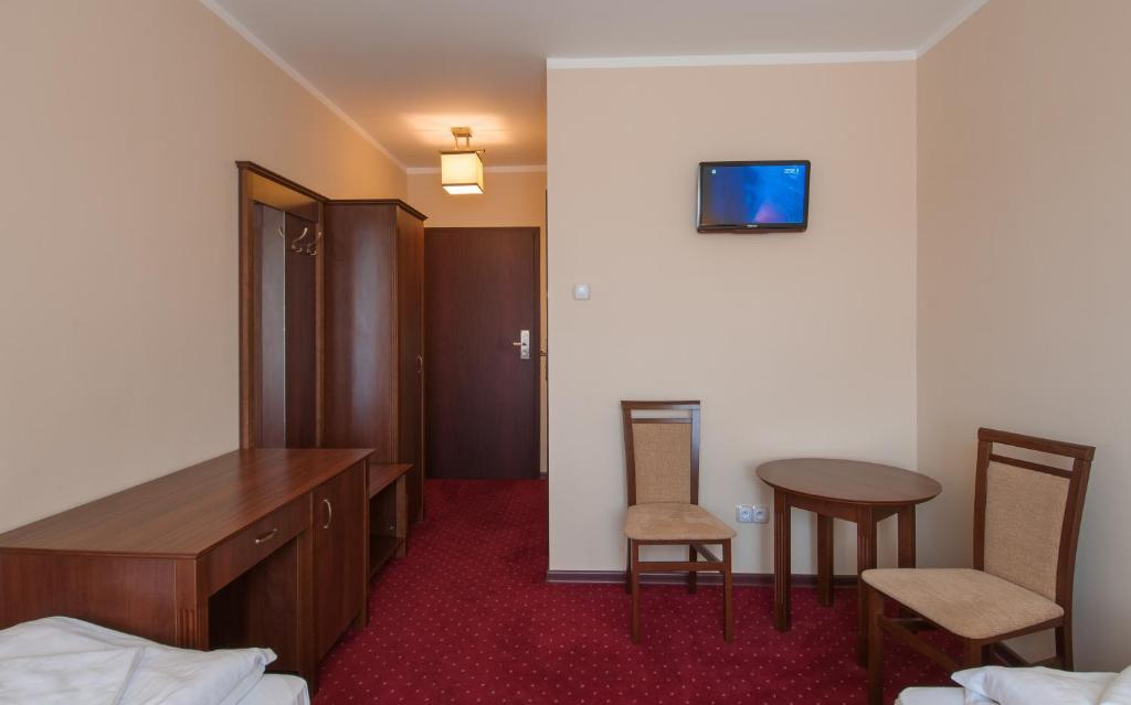 Hotel Grant Lešno Exteriér fotografie